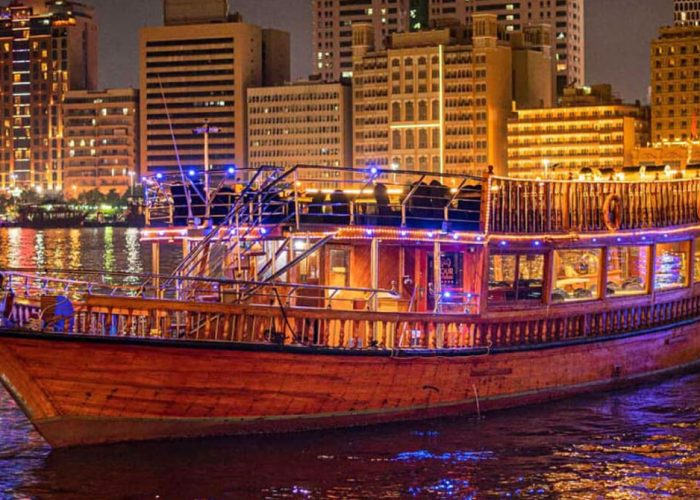 Dhow Cruise Dubai Creek